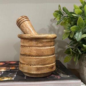 New Wooden Mortar and Pestel Set Crush Herbs/Spices/Garlic/Nuts/Sensory Play